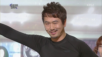 개그콘서트조윤호_명치를빡끝4.png