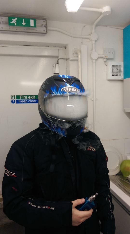 95494198aa0af5701a1b447942370ab5_1444819523_7784.jpg